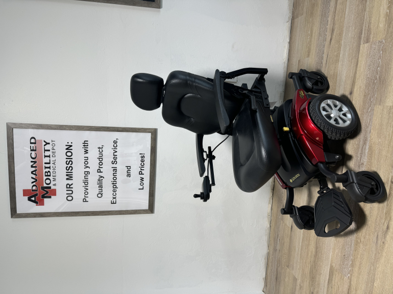 GP605 Golden Compass Sport Power wheelchair